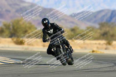 media/Jan-09-2022-SoCal Trackdays (Sun) [[2b1fec8404]]/Turn 14 (10am)/